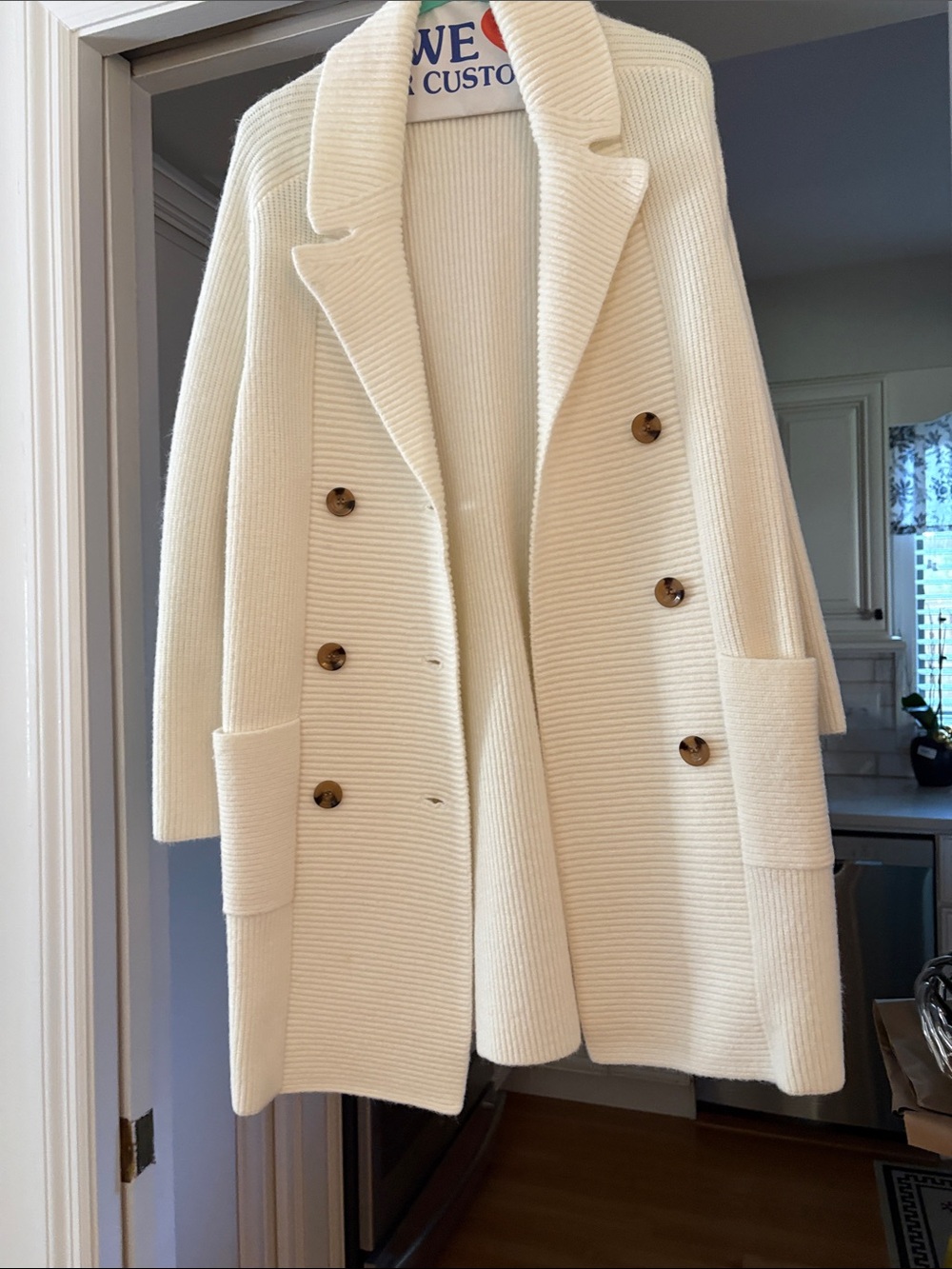 Ann Taylor Petite Cream Cable Knit Sweater